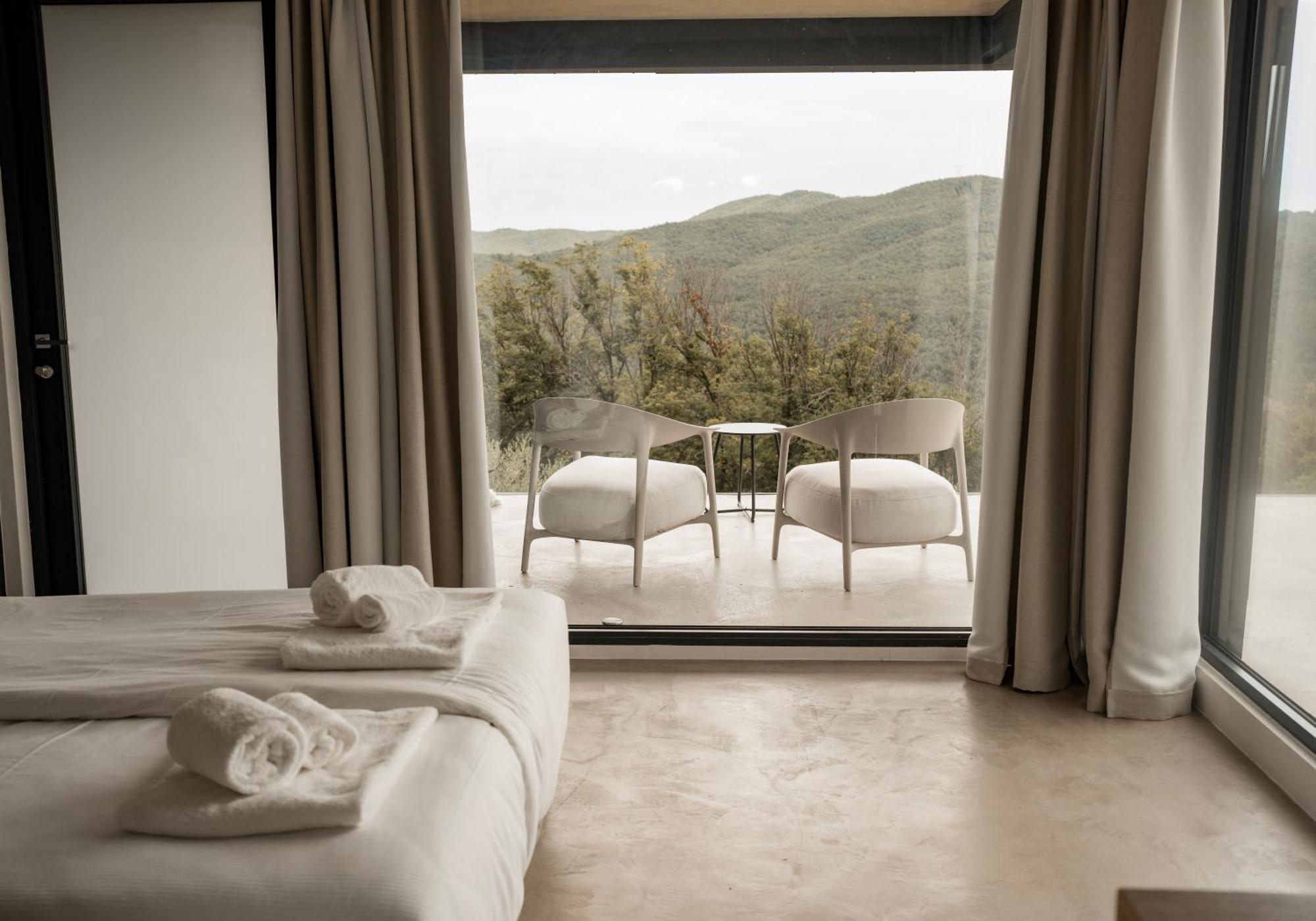 Vin Hotel - Wine Resort And Agriturismo Montieri Екстер'єр фото